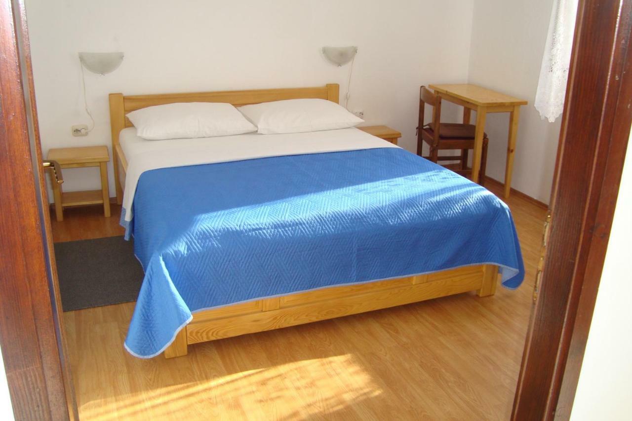 Apartment Ante Sveti Juraj Buitenkant foto