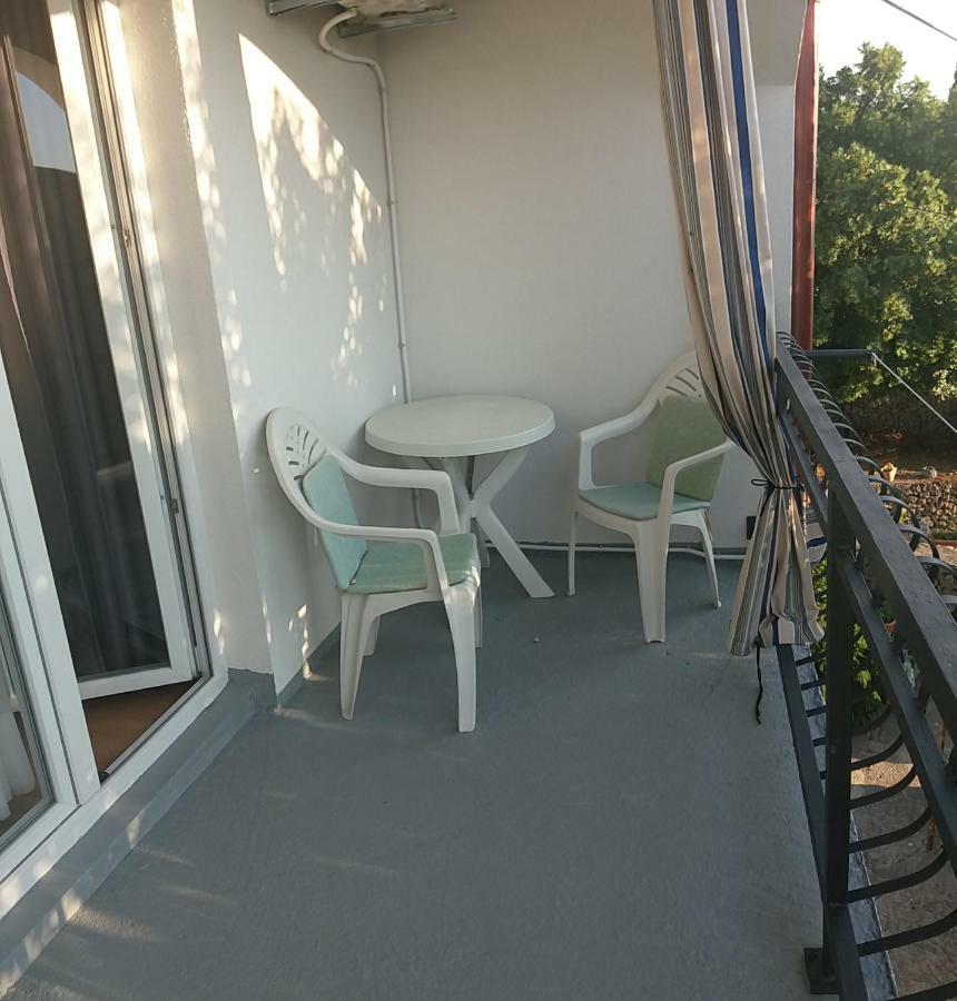 Apartment Ante Sveti Juraj Buitenkant foto